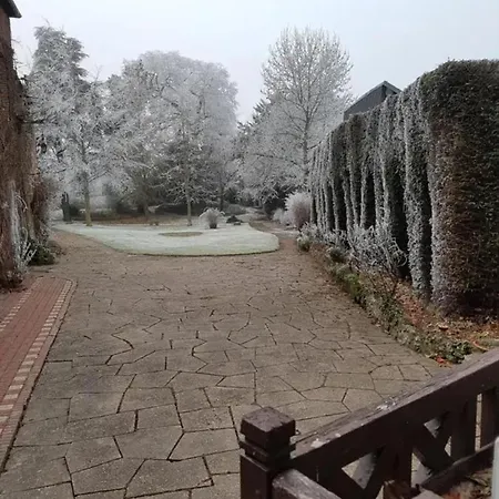 Maison De 2 Avec Jardin Clos Et Wifi A Les Eaux 3*