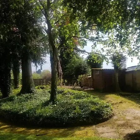 Maison De 2 Avec Jardin Clos Et Wifi A Les Eaux
