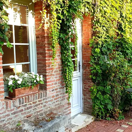 فندق Maison De 2 Avec Jardin Clos Et Wifi A Les Eaux 3*